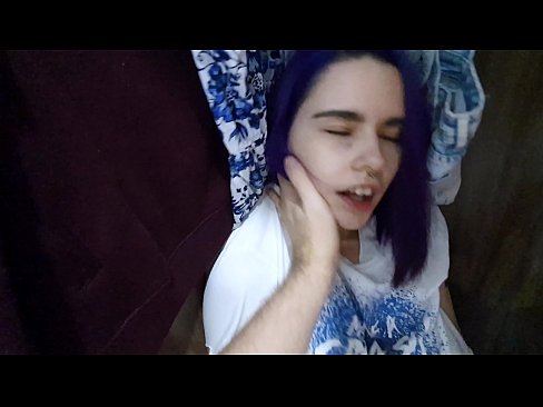 ❤️ Aimsíodh mo SIS sa closet agus chabhraigh sí cum ️❌ Físeán anal ag ga.com-porn-zog.ru ❌️